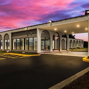 Red Roof Inn And Conference Center Chicago - N Aurora Naperville